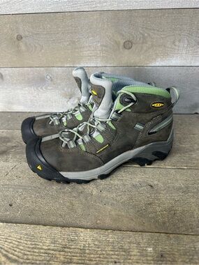 Keen Women's 9.5 Boots Detroit XT Mid Steel Toe Waterproof Hike Work Shoes Brown